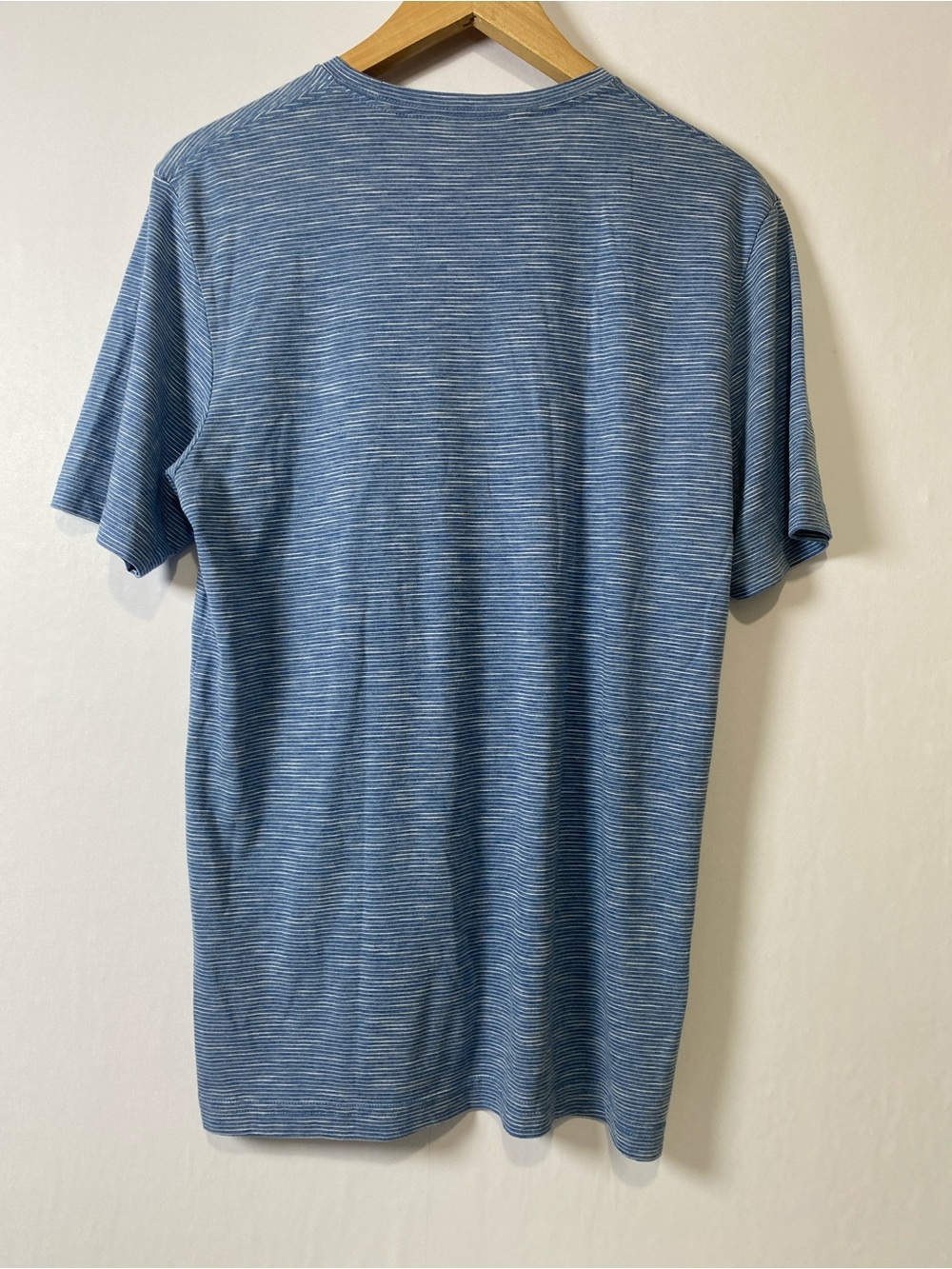 Travis Matthew Crew Neck Tee Jersey Medium Lots of 4 Lightweight Soft Tshirt - Picture 10 of 12